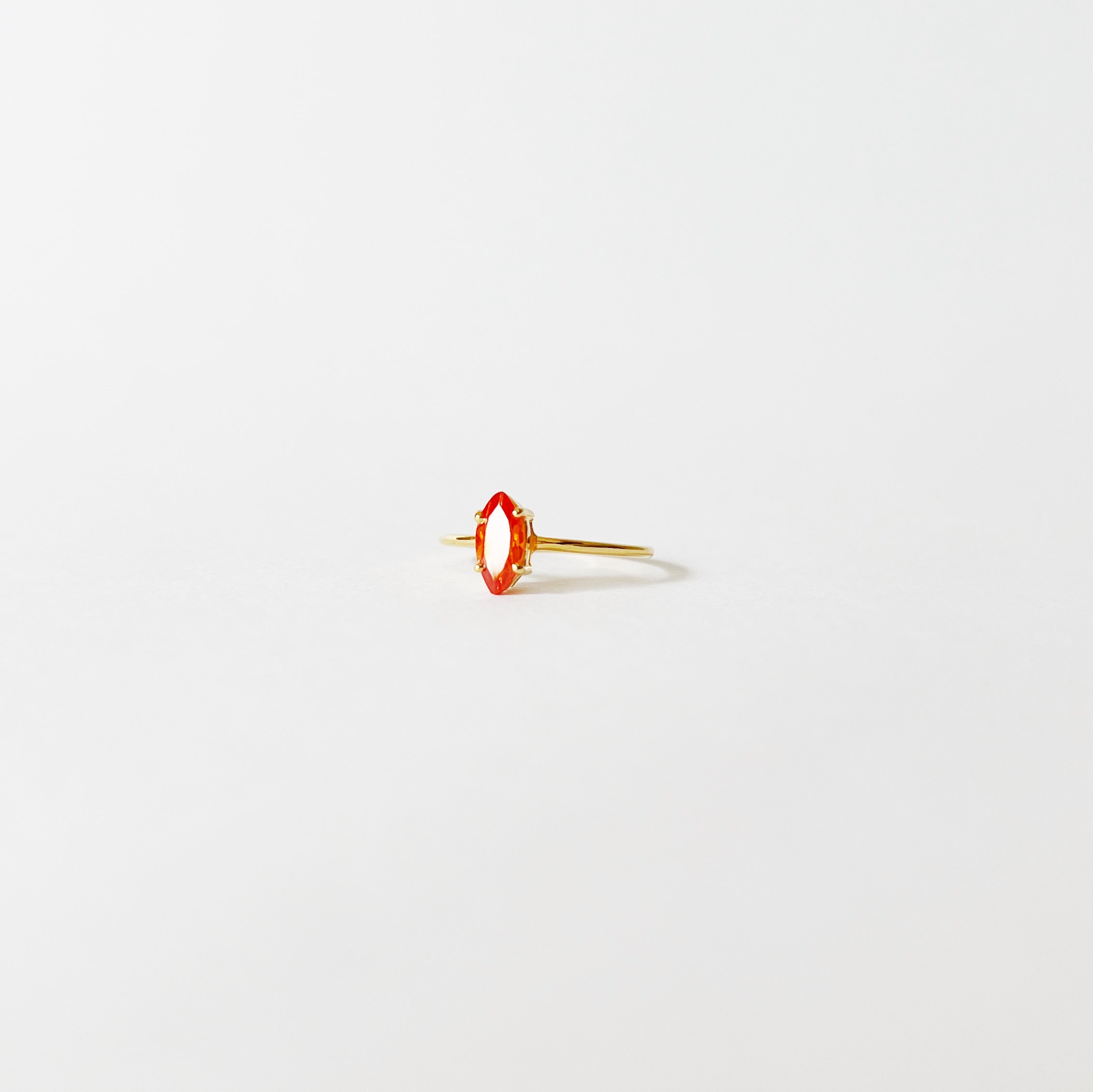 Marquise ring Orange